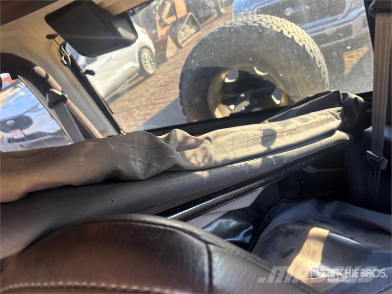 Jeep Wrangler 4WD SUV Avtomobili