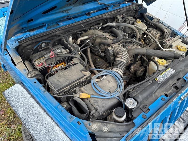 Jeep Wrangler Sport Automašīnas