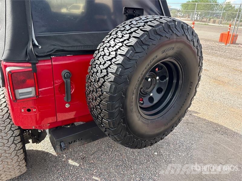Jeep Wrangler Sport Carros