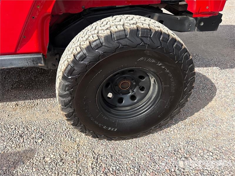 Jeep Wrangler Sport Carros