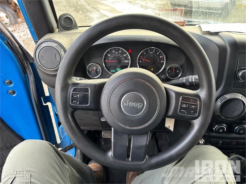 Jeep Wrangler Sport Automašīnas