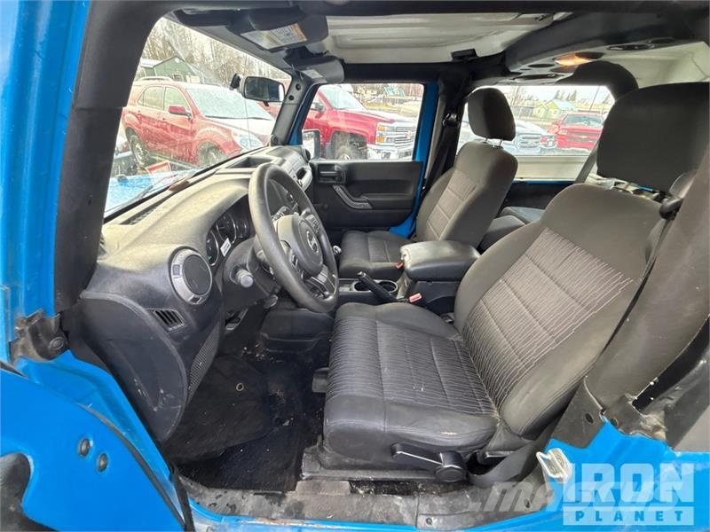 Jeep Wrangler Sport Automašīnas