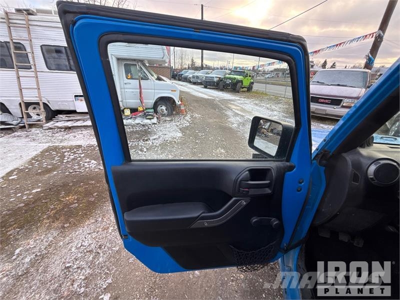 Jeep Wrangler Sport Automašīnas