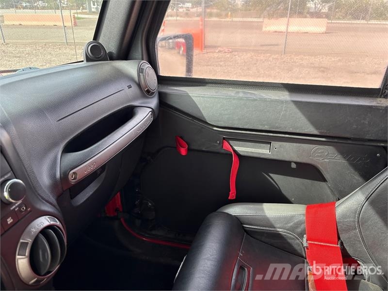 Jeep Wrangler Sport Carros