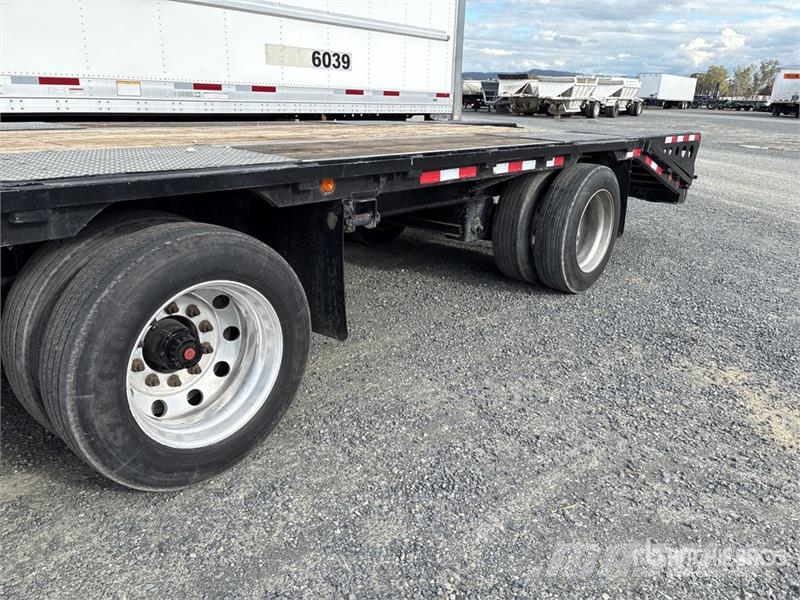 Jet Company 52 ft T/A Step Deck Trailer Low loaders