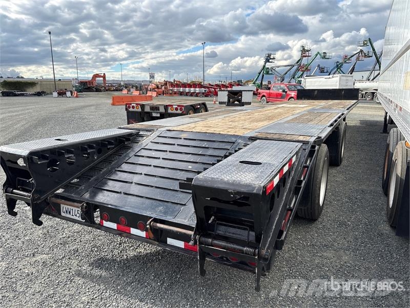 Jet Company 52 ft T/A Step Deck Trailer Low loaders