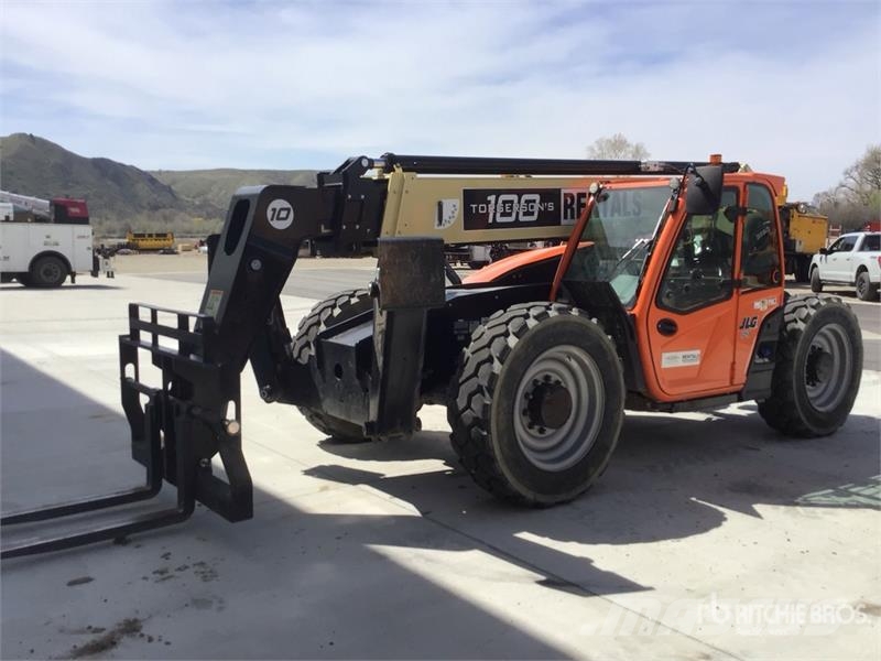 JLG 1043 Telehandler مناولات متداخلة