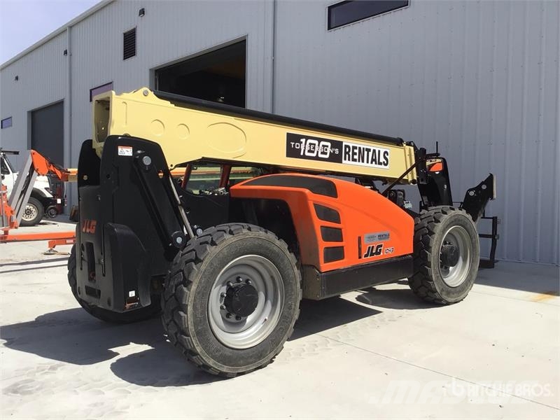 JLG 1043 Telehandler مناولات متداخلة