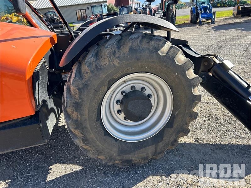 JLG 1055 Teleszkópos rakodók
