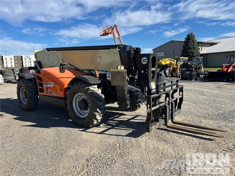 JLG 1055 Teleszkópos rakodók