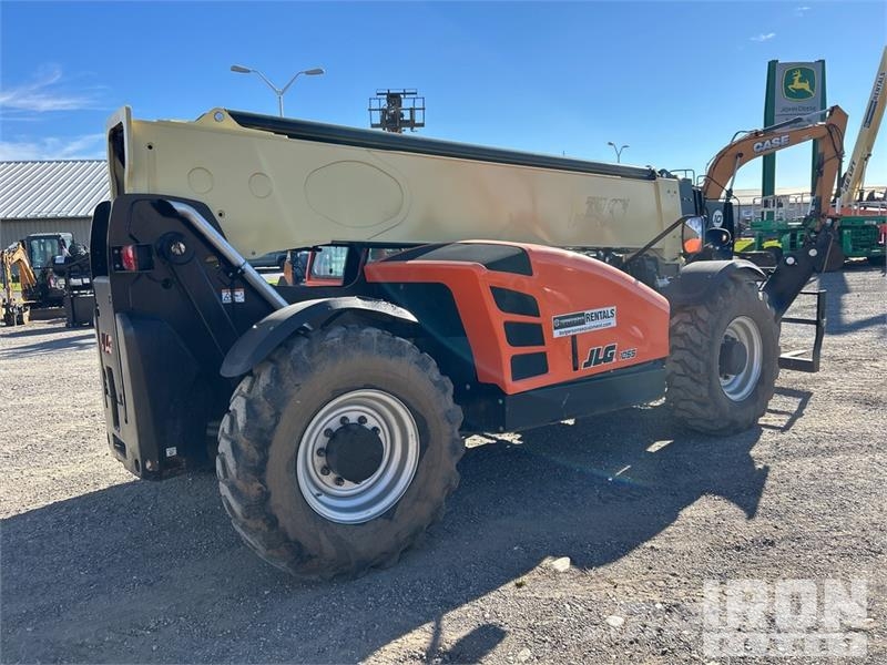 JLG 1055 Teleszkópos rakodók