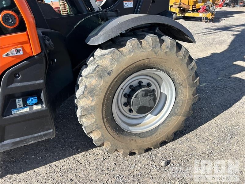 JLG 1055 Teleszkópos rakodók