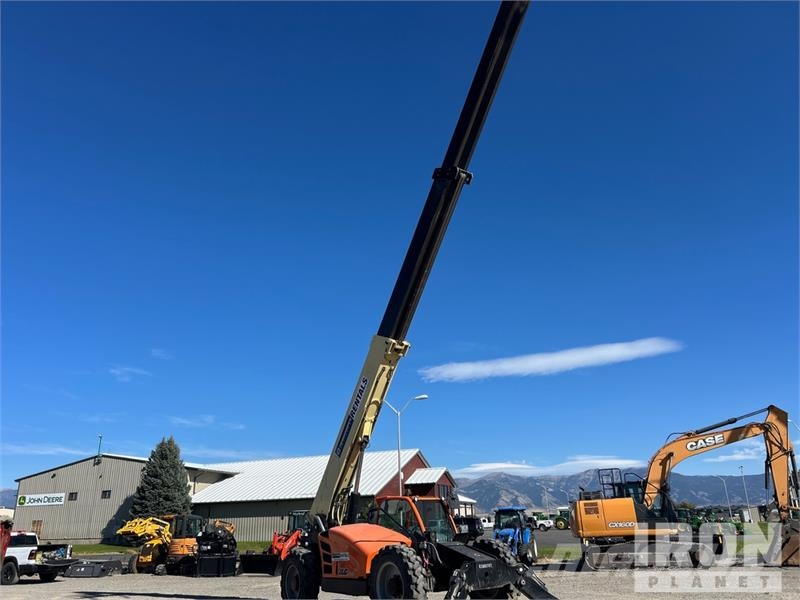JLG 1055 Teleszkópos rakodók