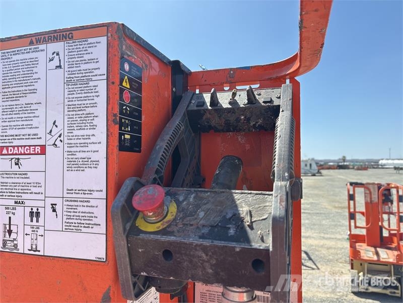 JLG 1230ES Vertical Mast Lift Vertikalna dvigala