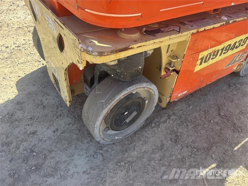 JLG 1230ES Vertical Mast Lift Plataformas elevatórias verticais