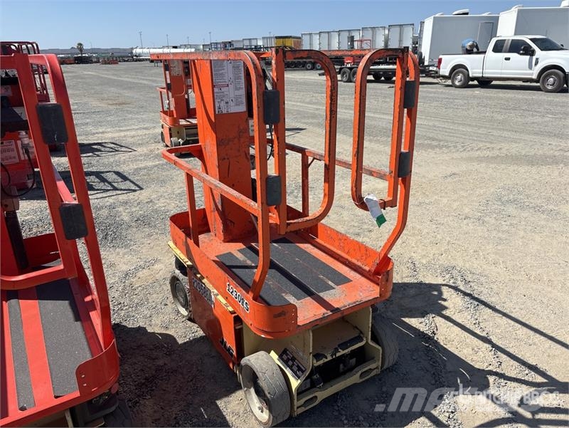 JLG 1230ES Vertical Mast Lift Vertikalna dvigala