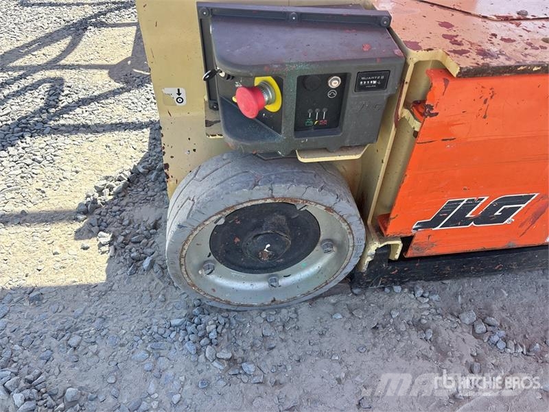 JLG 1230ES Vertical Mast Lift Vertikalna dvigala