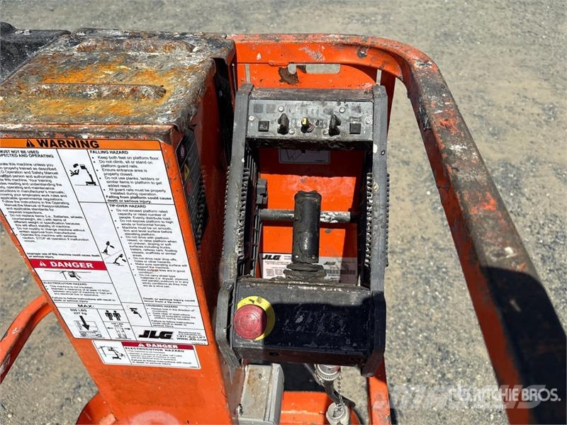 JLG 1230ES Vertical Mast Lift Vertikalna dvigala