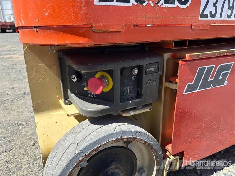 JLG 1230ES Vertical Mast Lift Vertikalna dvigala