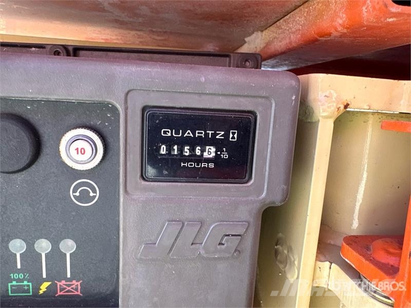 JLG 1230ES Vertical Mast Lift Personel Platformları ve Cephe Asansörleri