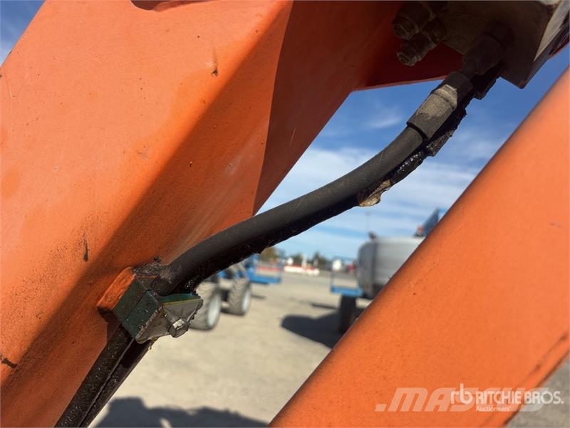 JLG 1250AJP 2WD Diesel Articulating Boom Lift Articulated boom lifts
