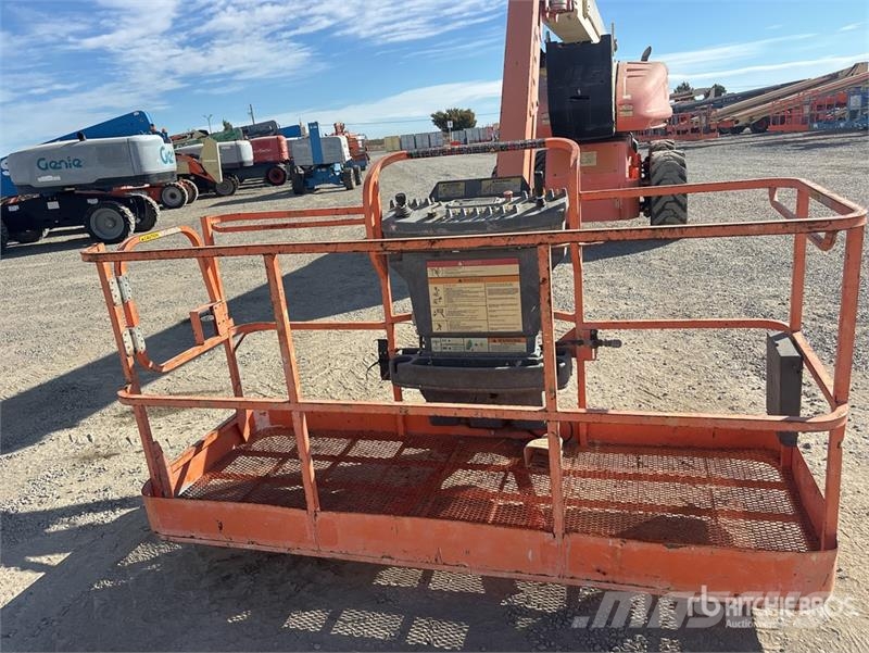 JLG 1250AJP 2WD Diesel Articulating Boom Lift Articulated boom lifts