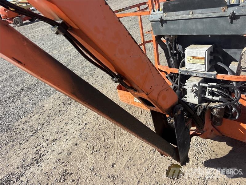JLG 1250AJP 2WD Diesel Articulating Boom Lift Articulated boom lifts
