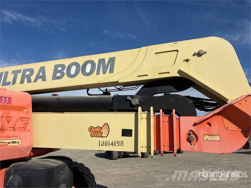 JLG 1250AJP 2WD Diesel Articulating Boom Lift Articulated boom lifts