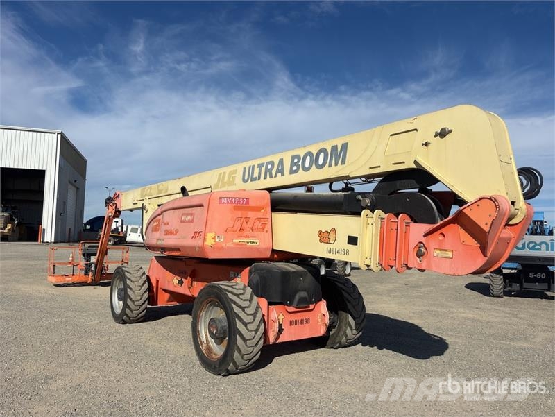 JLG 1250AJP 2WD Diesel Articulating Boom Lift Articulated boom lifts