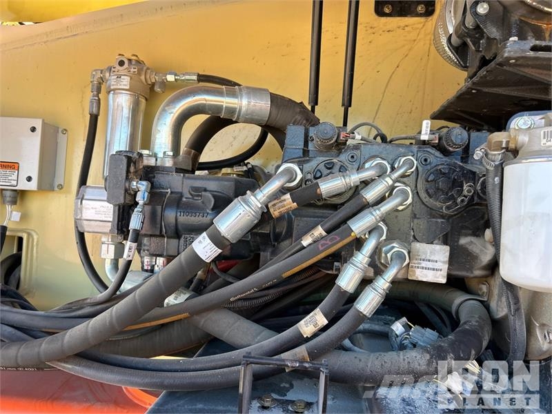 JLG 1250AJP 4WD Diesel Articulating Boom Lift Plataformas con brazo de elevación manual