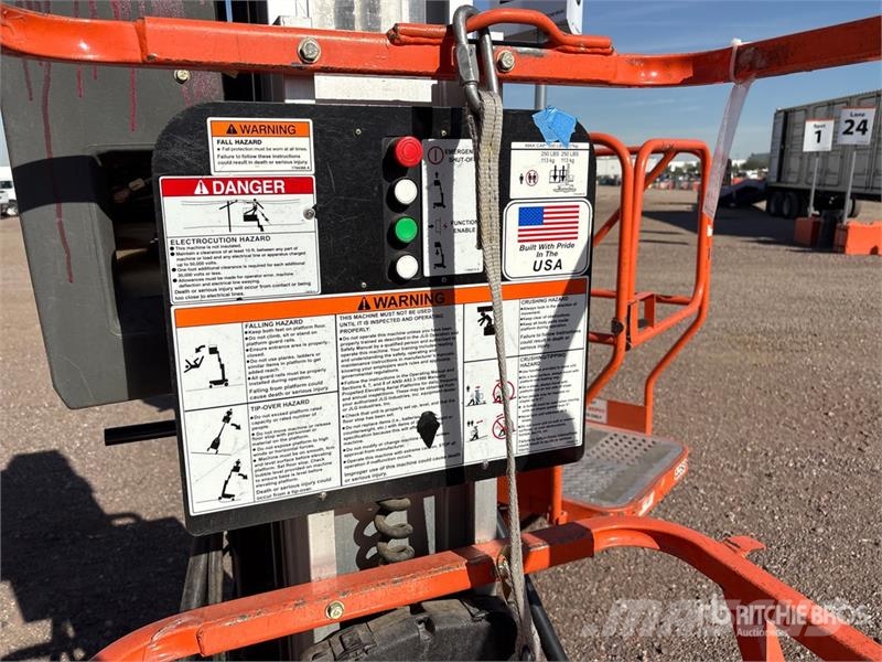 JLG 12SP Vertical Mast Lift Вертикальні щоглові підйомники