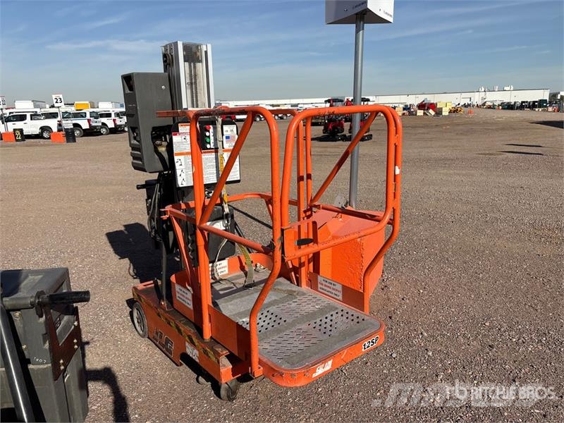 JLG 12SP Vertical Mast Lift 客货电梯