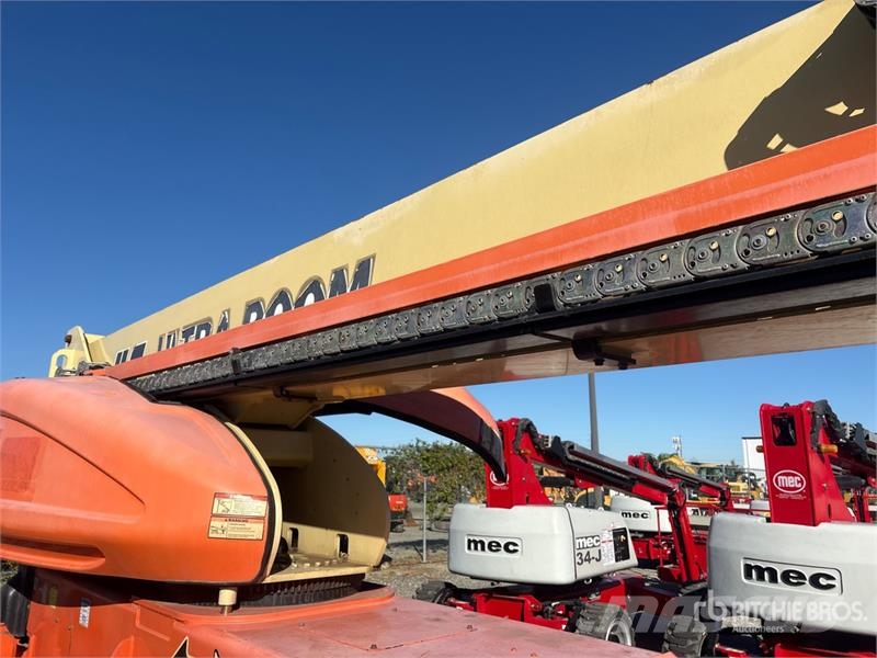 JLG 1350SJP 4WD Diesel Telescopic Boom Lift - Factory  Nacelles télescopiques