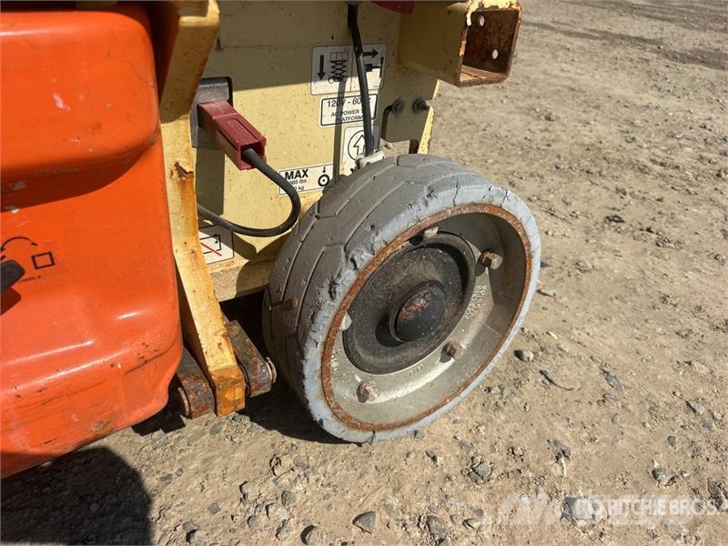 JLG 1930ES Electric Scissor Lift 剪叉式升降机