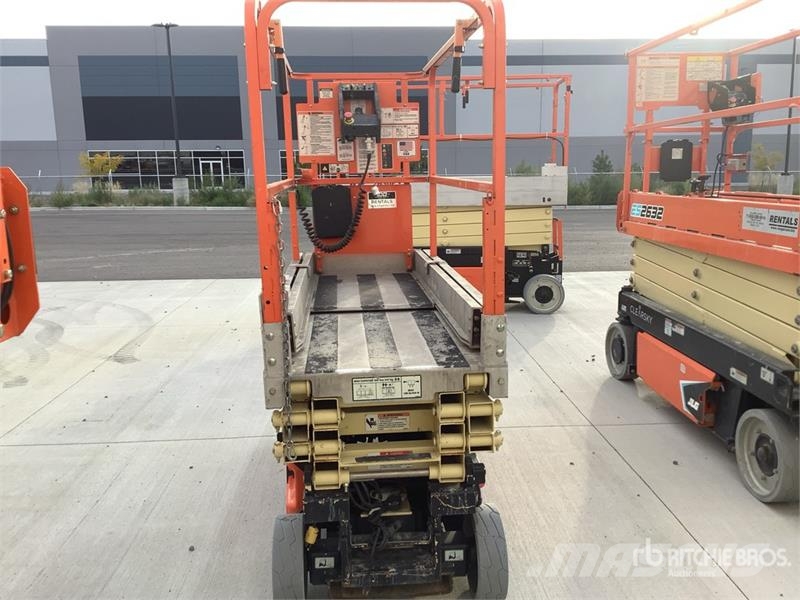 JLG 1930ES Electric Scissor Lift رافعات مقصية الشكل