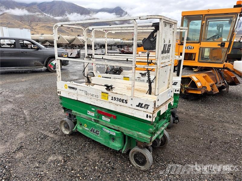 JLG 1930ES Electric Scissor Lift Scissor lifts
