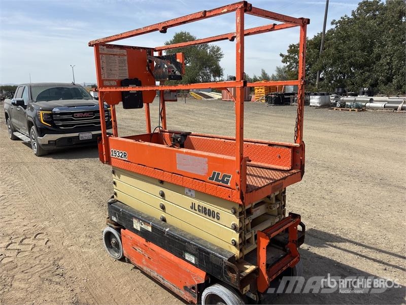 JLG 1932RS Škaraste platforme