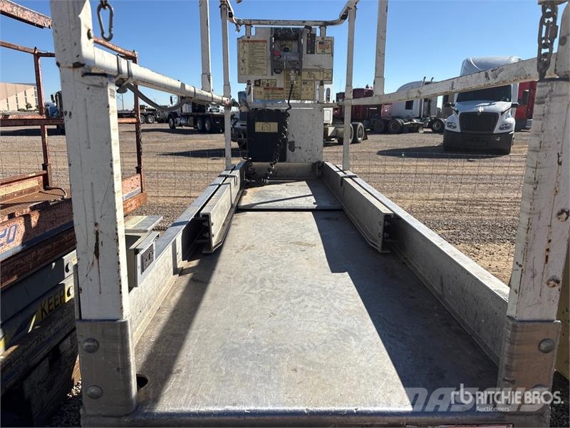 JLG 2032ES Electric Scissor Lift (Inoperable) 剪叉式升降机