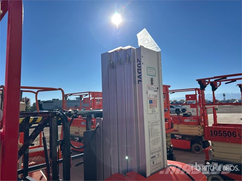JLG 20DVL Axxessor Vertical Mast Lift Vertical mast lifts