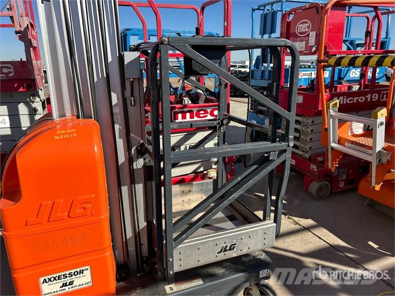 JLG 20DVL Axxessor Vertical Mast Lift Vertical mast lifts