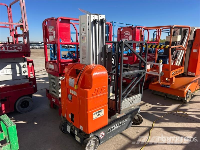 JLG 20DVL Vertical Mast Lift (Inoperable) 垂直升降工作台