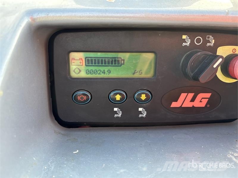 JLG 20MVL Vertical Mast Lift Plataformas elevatórias verticais