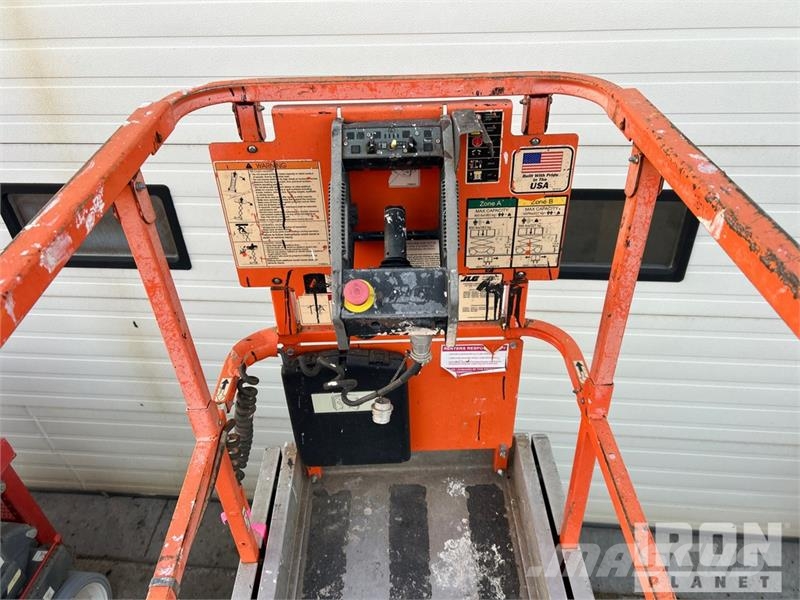 JLG 2630ES Electric Scissor Lift Scissor lifts