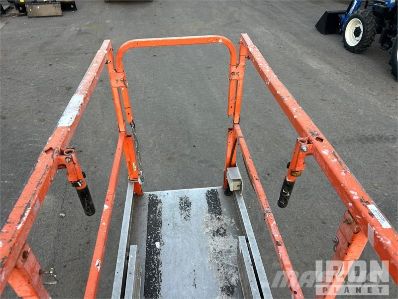 JLG 2630ES Electric Scissor Lift Scissor lifts