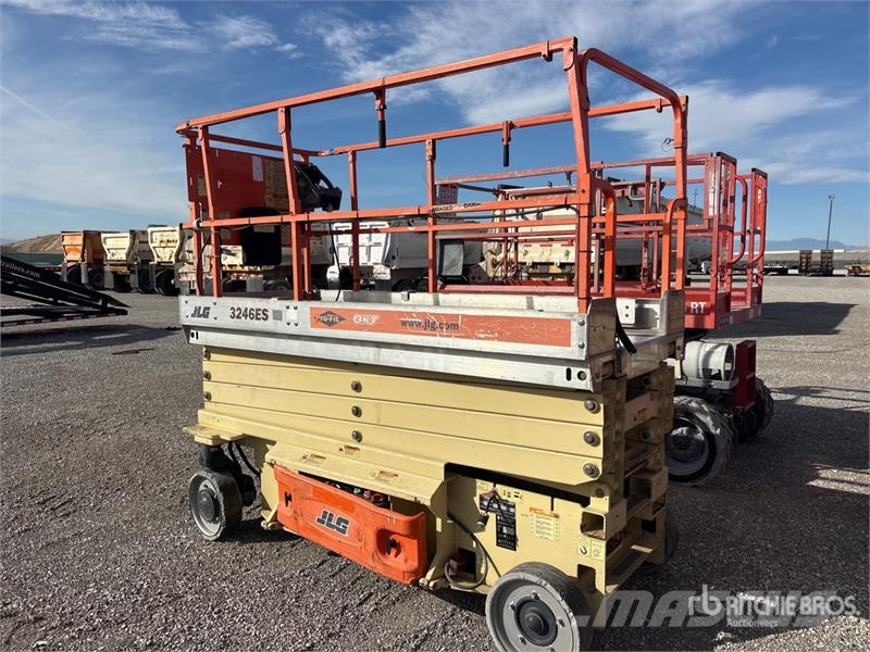 JLG 3246ES Electric Scissor Lift Plataformas tijera