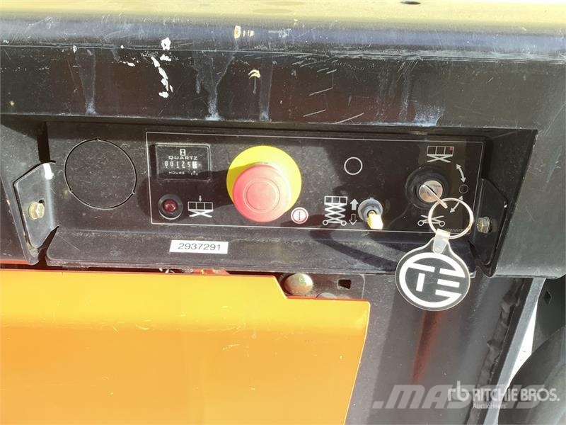 JLG 3246ES Electric Scissor Lift Škarjaste dvižne ploščadi