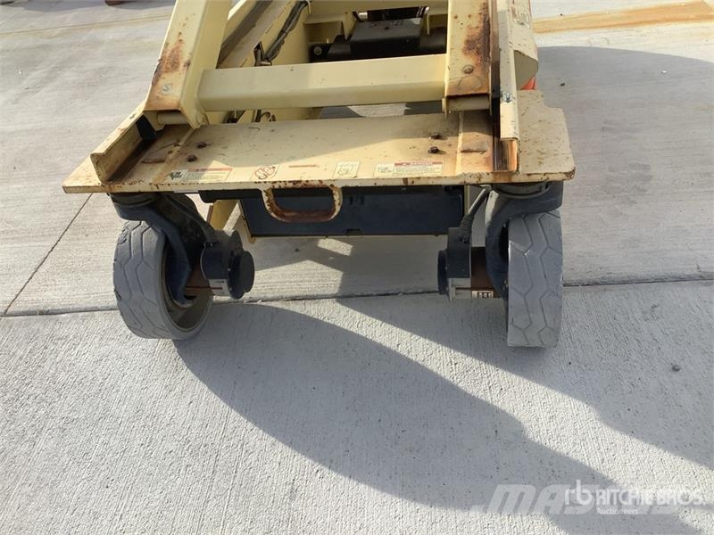 JLG 3246ES Electric Scissor Lift Škarjaste dvižne ploščadi