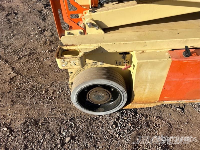 JLG 3248RS Ollós emelők