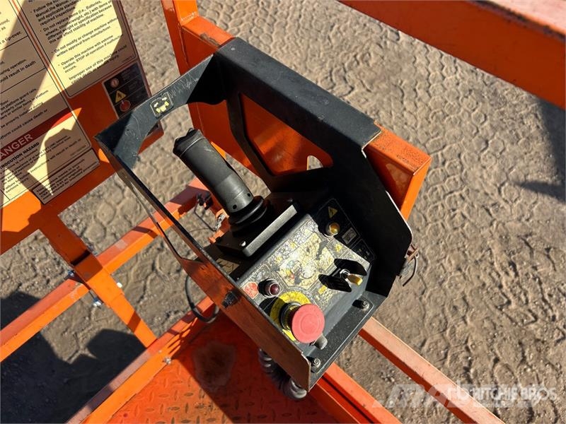 JLG 3248RS Ollós emelők
