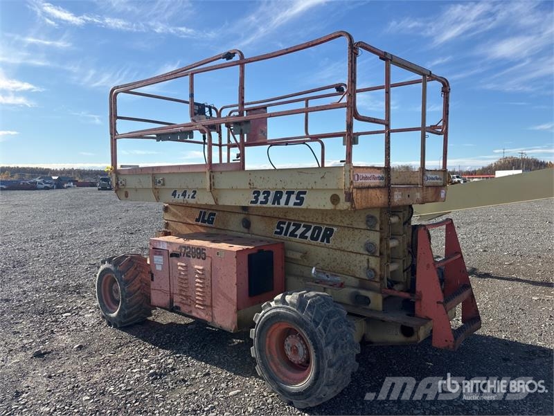 JLG 33 RTS 4x4 Dual Fuel Scissor Lift Saxliftar